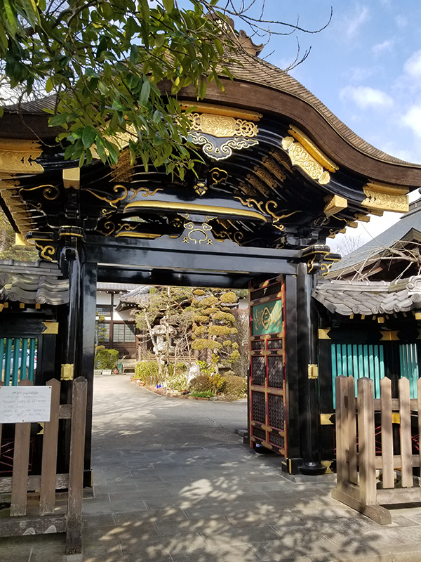 大願寺山門（旧万寿院殿霊屋門）